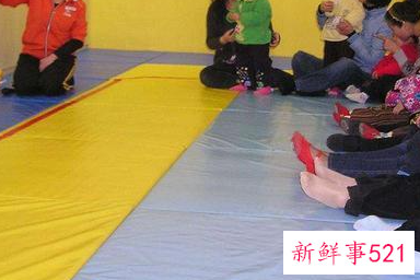 孩子去早教班好不好