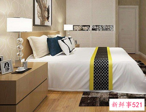 床头柜的摆放有哪些注意事项