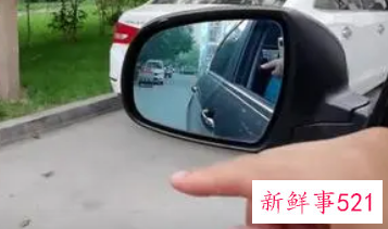 新手靠边停车最简单的方法