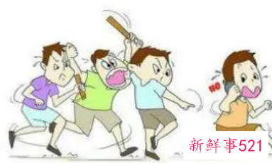 梦见教训别人很霸气