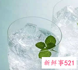 老年人吃冷饮的危害