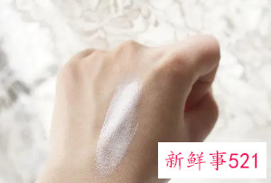 涂完cc霜后可以不涂别的了吗