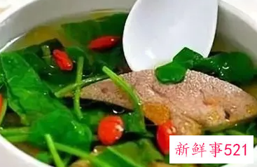 菠菜跟猪肝相克吗