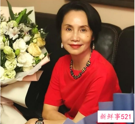 央视主播徐俐宣布今晚为最后一播