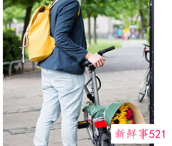 大肚子男生穿衣搭配