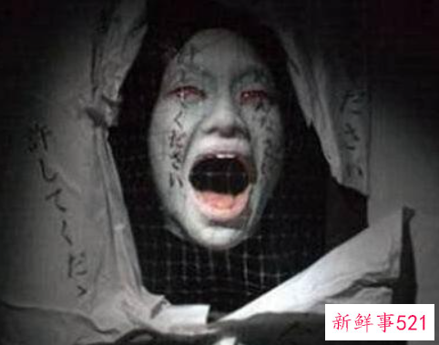 男人梦见鬼被吓醒