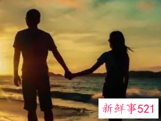 梦见拉着情人的手