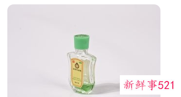 衣服上有污渍怎么清洗最有效