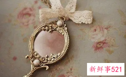 梦见镜子有什么预兆