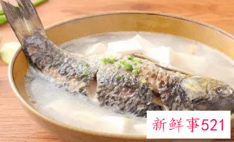 鲫鱼汤的功效