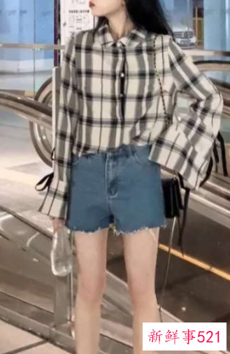 牛仔短裤配什么鞋图片