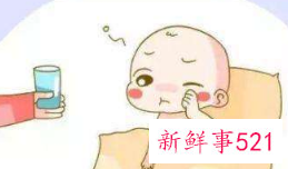 一百天的宝宝吐唾沫