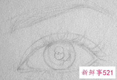 素描画眼睛的步骤图 眉毛
