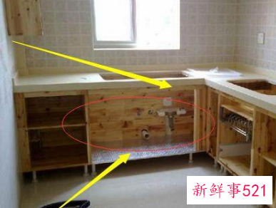 橱柜装个踢脚板只有好处没有坏处