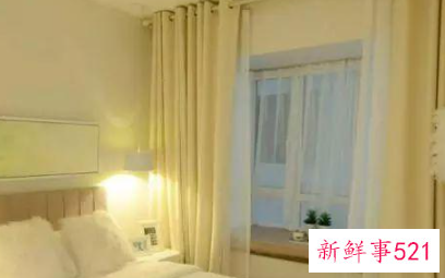 房间窗帘选什么材质好