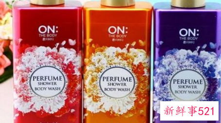 皮肤干燥用什么沐浴露