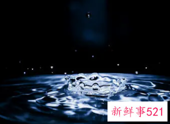 梦见房间有水是什么意思