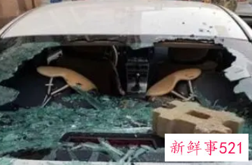 梦见砸死人是什么兆头