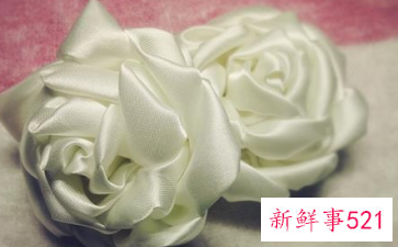 布折玫瑰花的步骤