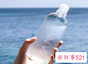 卸妆水可以擦嘴巴吗