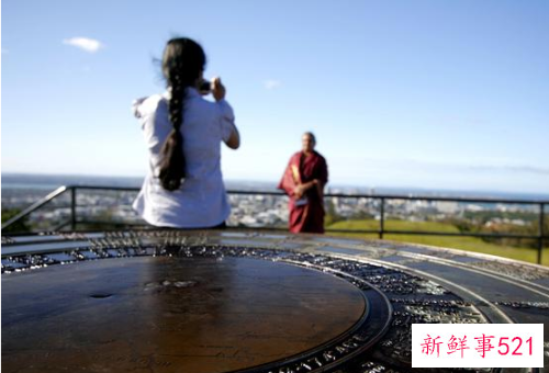 惹女朋友生气了怎么挽回