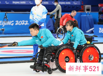 中国轮椅冰壶队顺利晋级明日冲金