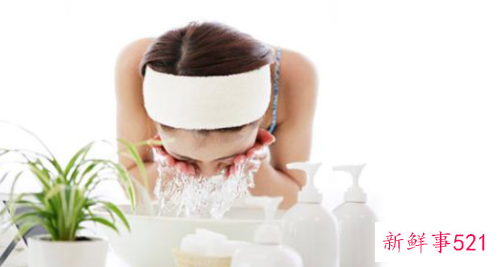 秋季该如何补水保湿