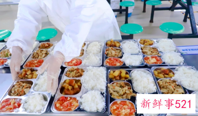 食堂员工考核评语