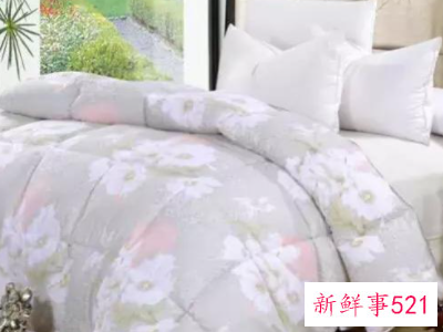 冬天适合盖蚕丝被子吗