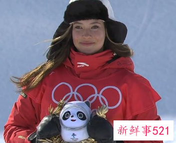 谷爱凌U型池再得一金冲上热搜第1