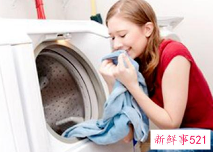 衣服上有污渍怎么清洗最有效