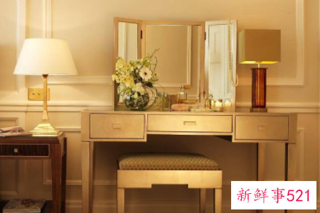 梳妆台应该怎么摆放