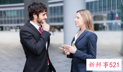 和领导沟通不是单纯的拍马屁