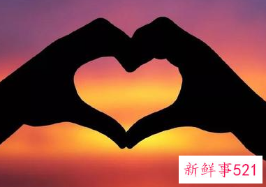 属鸡的人和什么属相相克