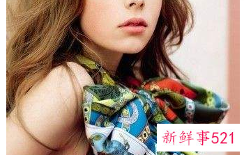 小丝巾的系法相关