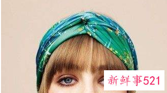 小丝巾的系法相关