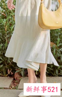 穿长裙子配什么鞋