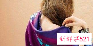 小丝巾的系法相关