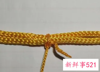 手链结尾扣怎么编活扣