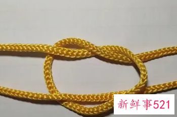 手链结尾扣怎么编活扣