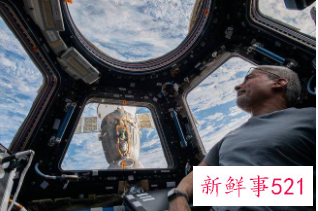 美宇航员确定将乘坐俄飞船返回地球