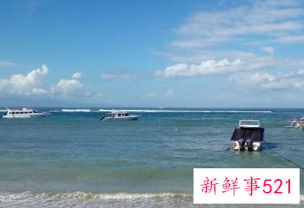 去海边要带什么