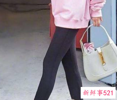 鲨鱼裤怎么穿不尴尬