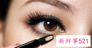 护肤的正确方法和步骤