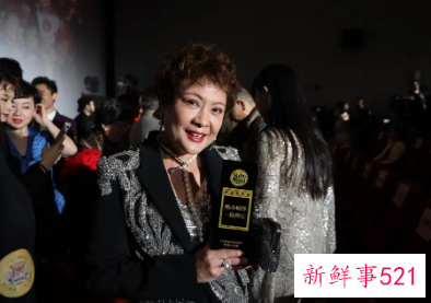 外来媳妇本地郎全员庆祝播出4000集