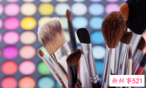 护肤的正确方法和步骤