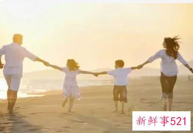 一句简单晒全家幸福的句子