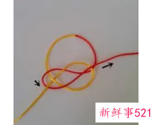 手链结尾扣怎么编活扣