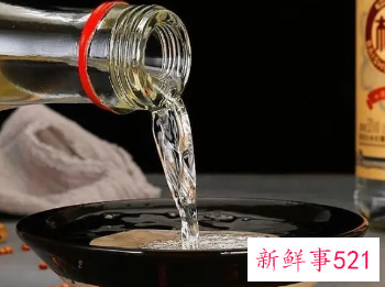 白酒放时间长了发苦还能喝吗