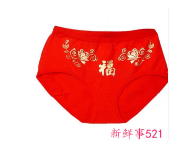 新年穿红色衣服寓意